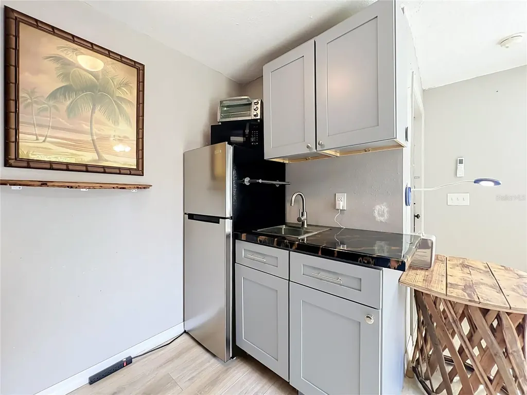 52 Clark Street Oviedo FL 32765