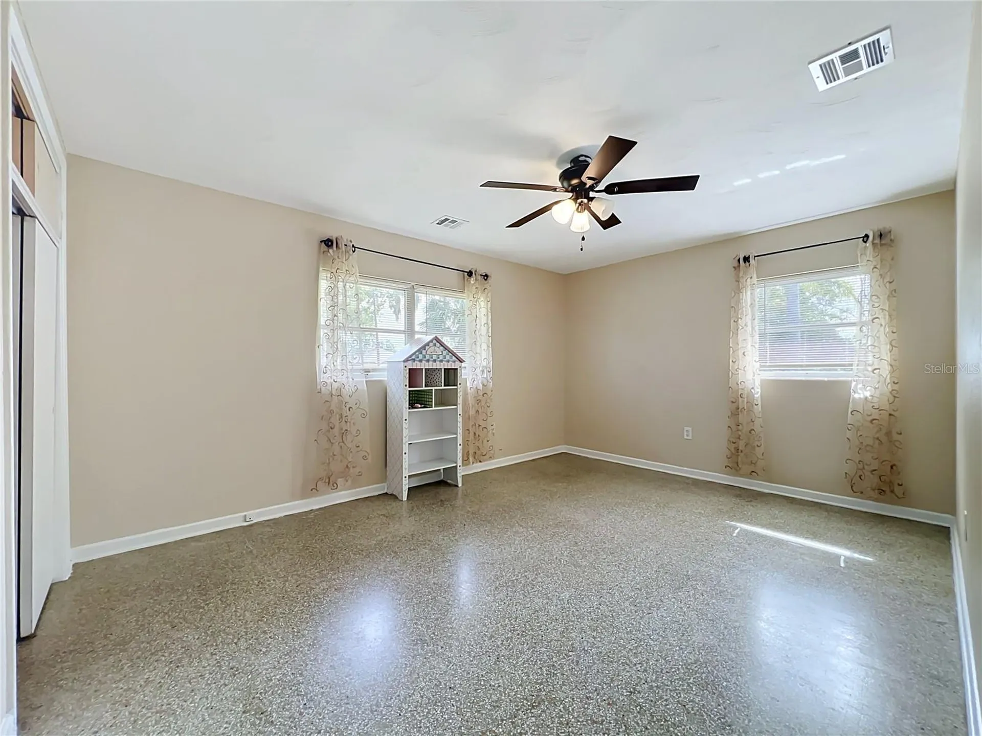 52 Clark Street Oviedo FL 32765