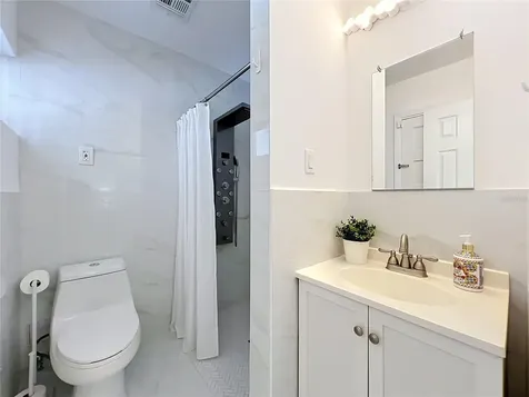 52 Clark Street Oviedo FL 32765
