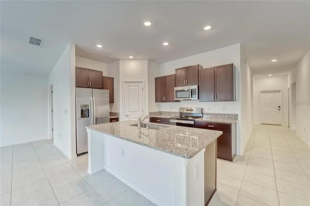 5514 Blue Azure Drive Wimauma FL 33598