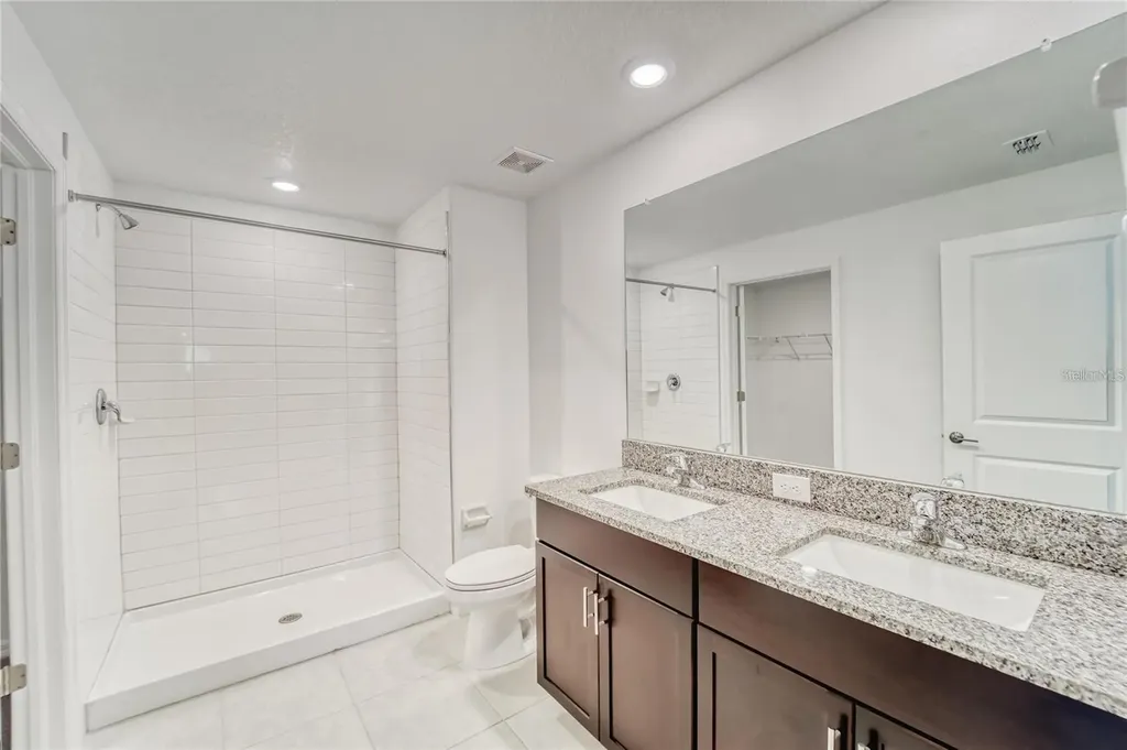 5514 Blue Azure Drive Wimauma FL 33598