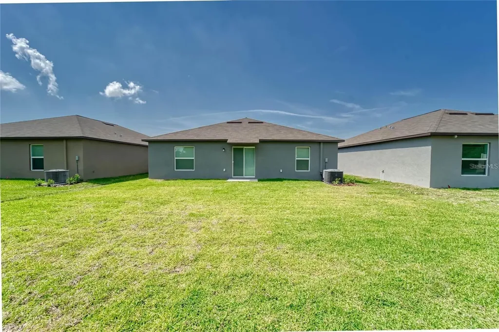 5514 Blue Azure Drive Wimauma FL 33598