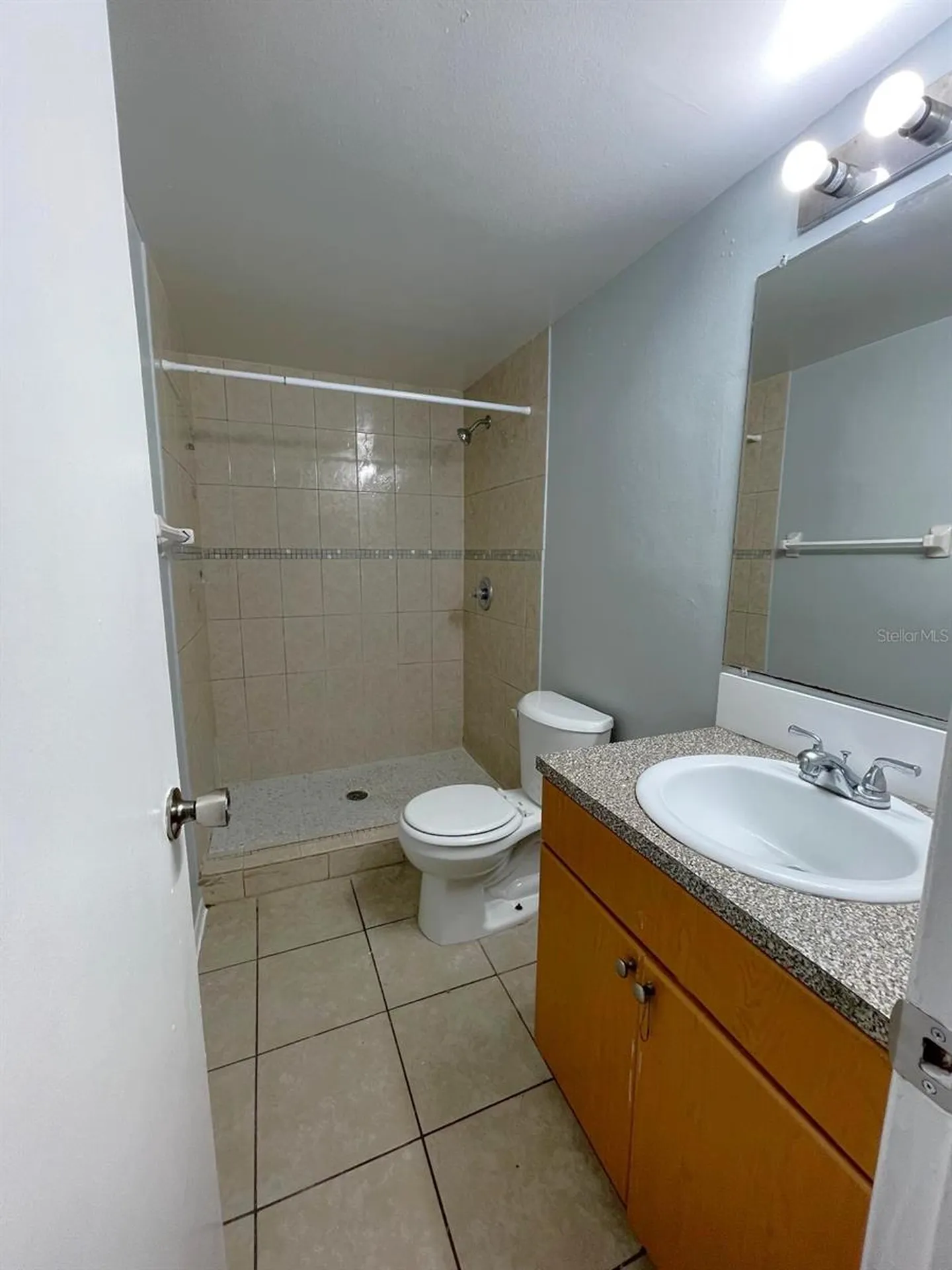 2835 Somerset Park Drive Tampa FL 33613