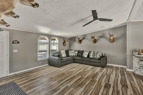 141 Woods Road San Mateo FL 32187