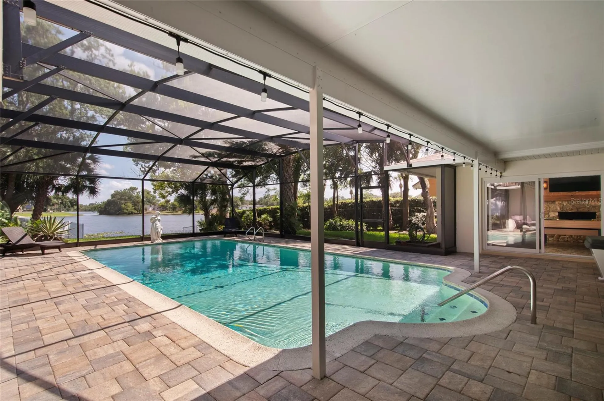 125 Spring Lake Hills Drive Altamonte Springs FL 32714