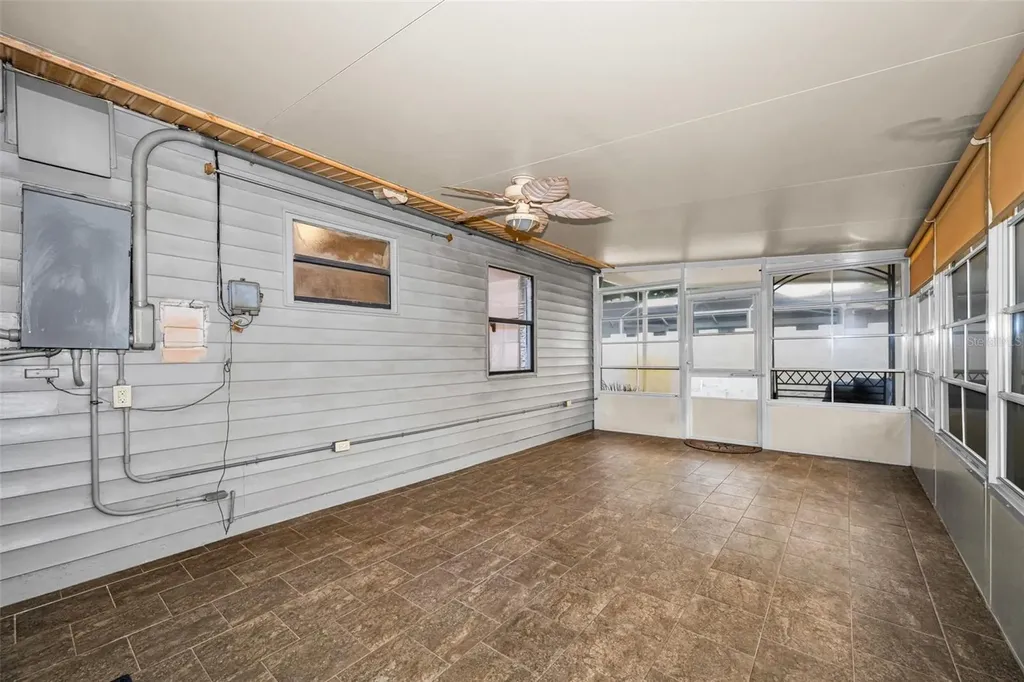 6701 Orchard Drive N St Petersburg FL 33702