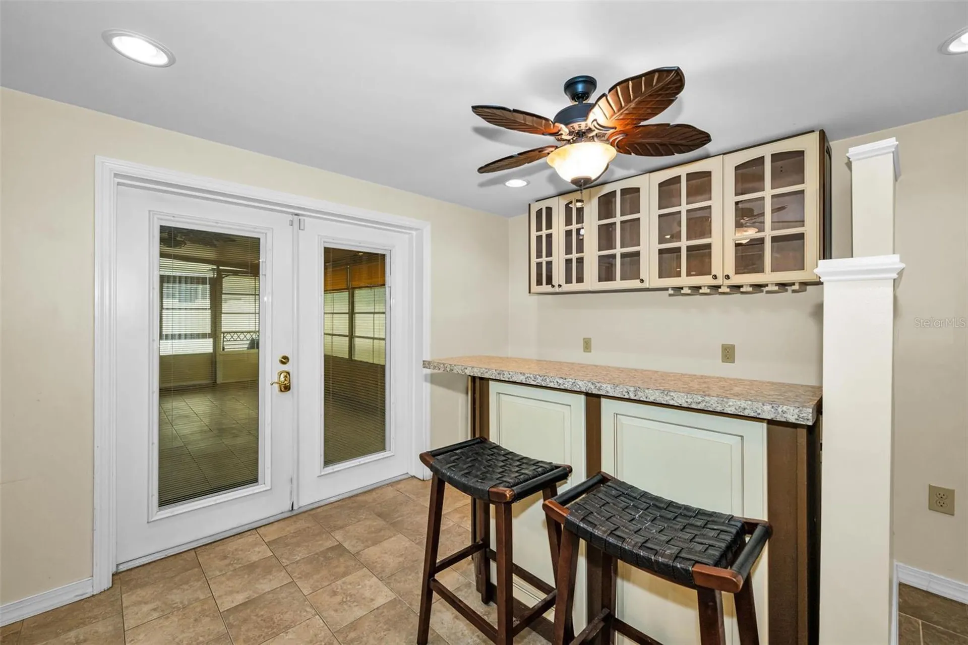 6701 Orchard Drive N St Petersburg FL 33702