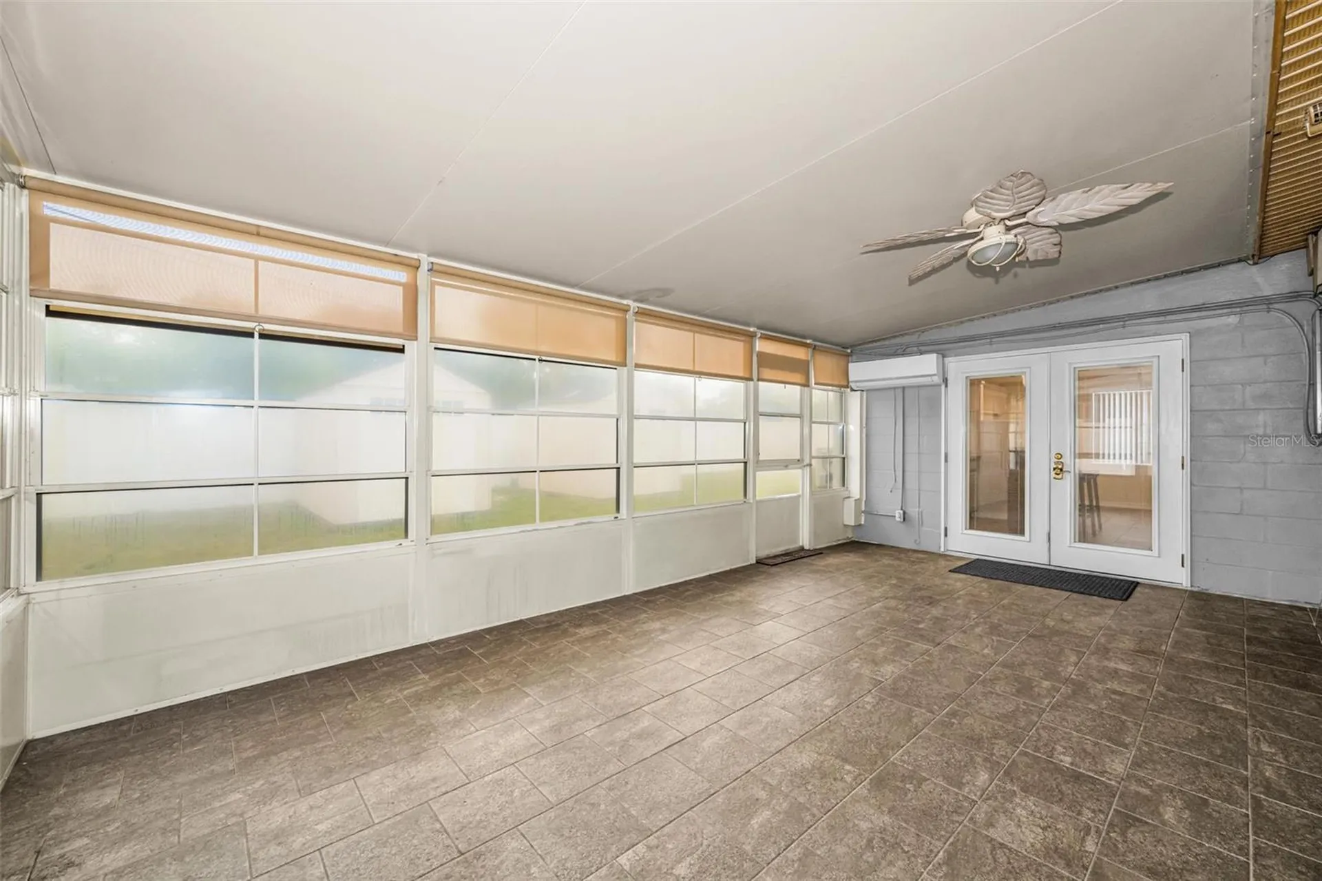 6701 Orchard Drive N St Petersburg FL 33702
