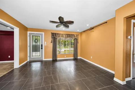 6701 Orchard Drive N St Petersburg FL 33702