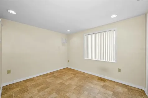 6701 Orchard Drive N St Petersburg FL 33702