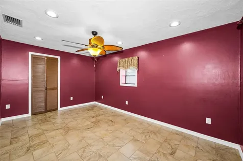6701 Orchard Drive N St Petersburg FL 33702