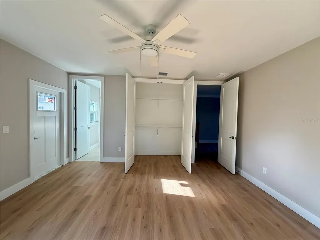 4314 W Gray Street Tampa FL 33609