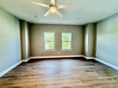 4314 W Gray Street Tampa FL 33609