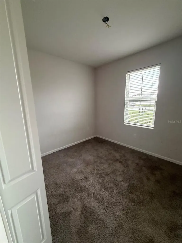 236 Hillcrest Drive Dundee FL 33838