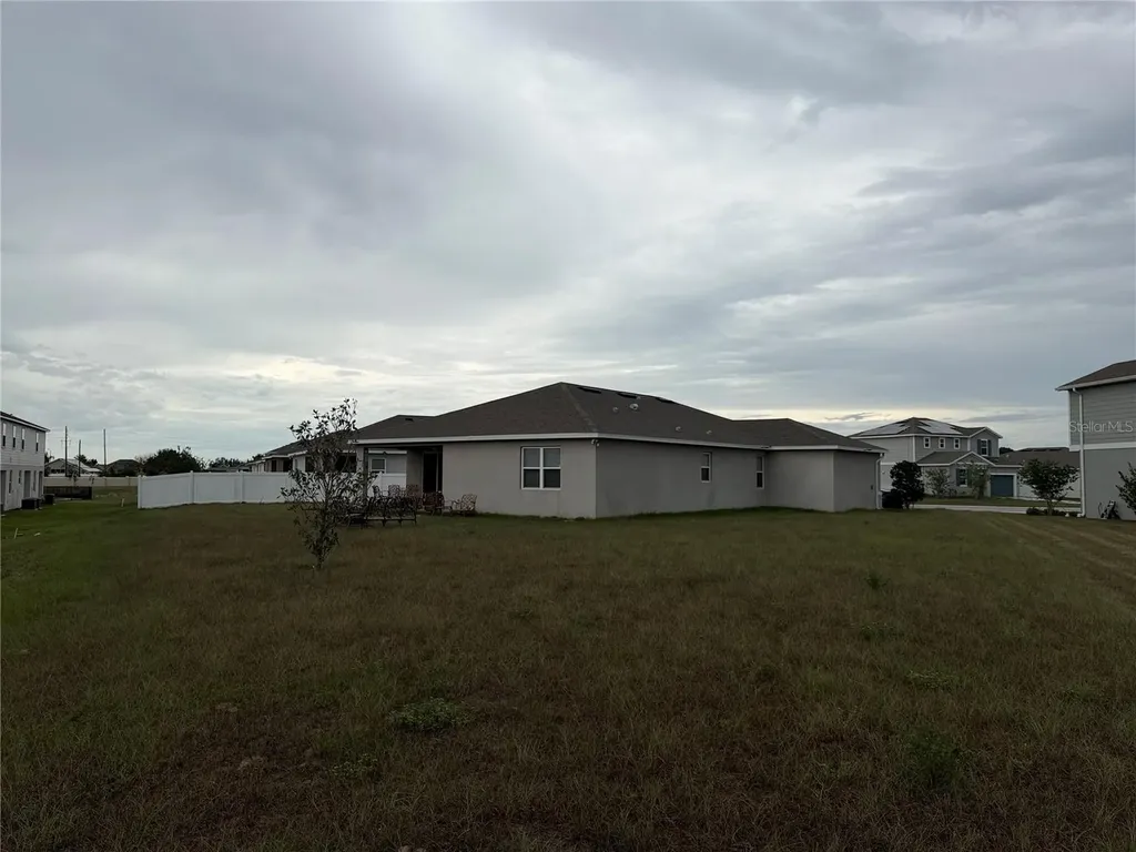 236 Hillcrest Drive Dundee FL 33838