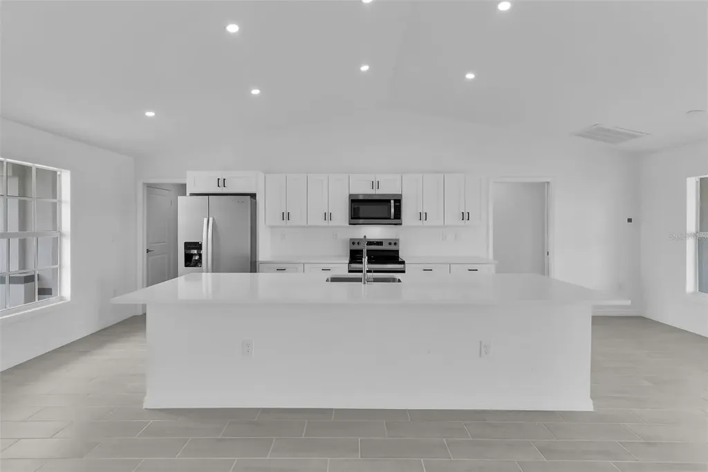 4130 NW 33rd Street Cape Coral FL 33993