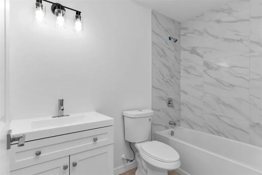 4130 NW 33rd Street Cape Coral FL 33993