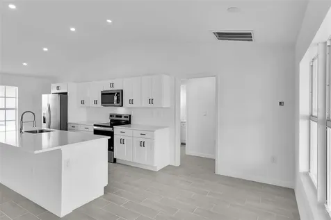 4130 NW 33rd Street Cape Coral FL 33993