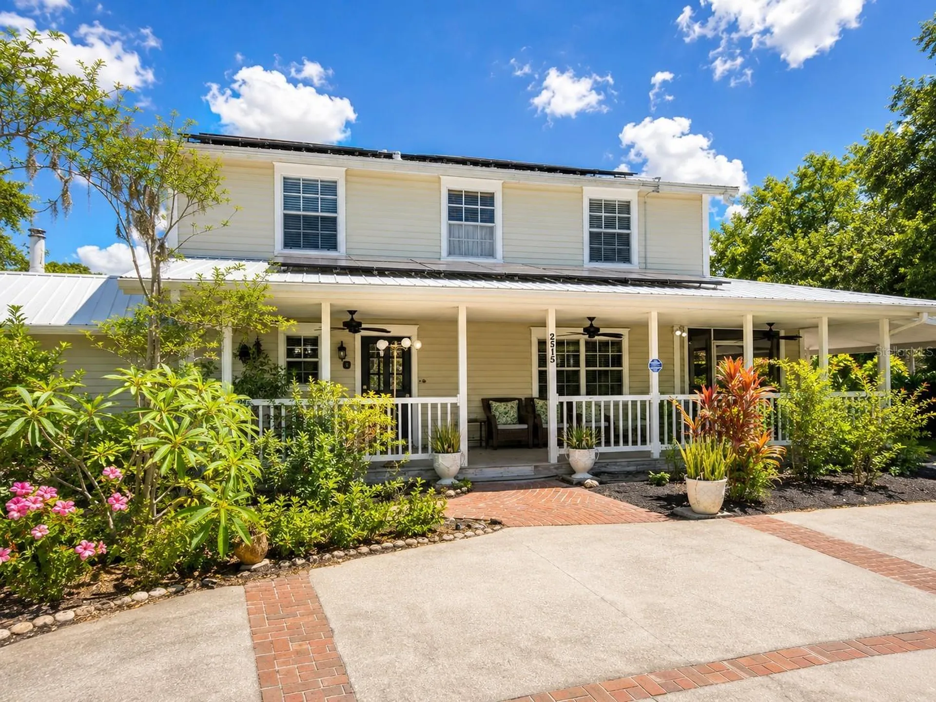 2515 16th Avenue Drive E Bradenton FL 34208