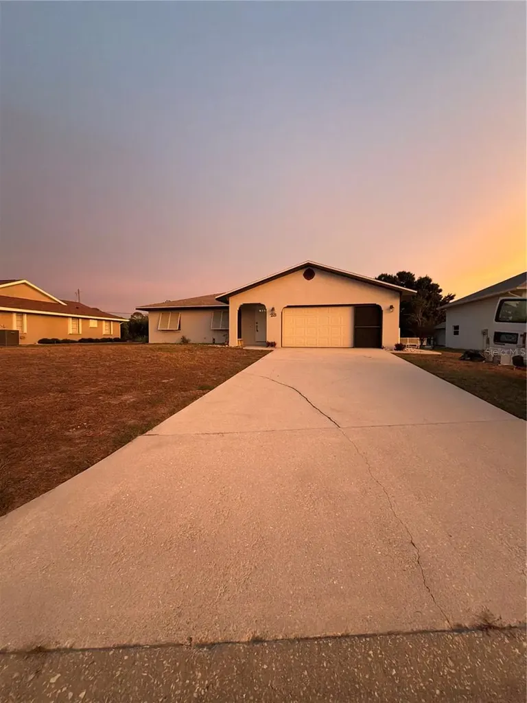 28 Clintwood Avenue Englewood FL 34223