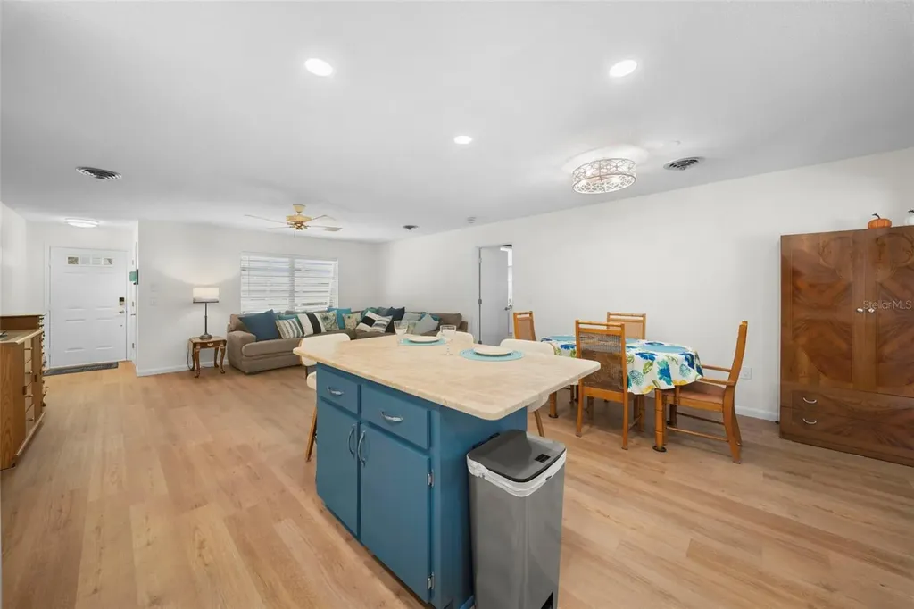 28 Clintwood Avenue Englewood FL 34223