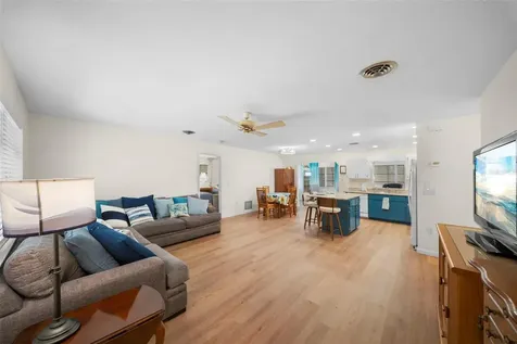 28 Clintwood Avenue Englewood FL 34223