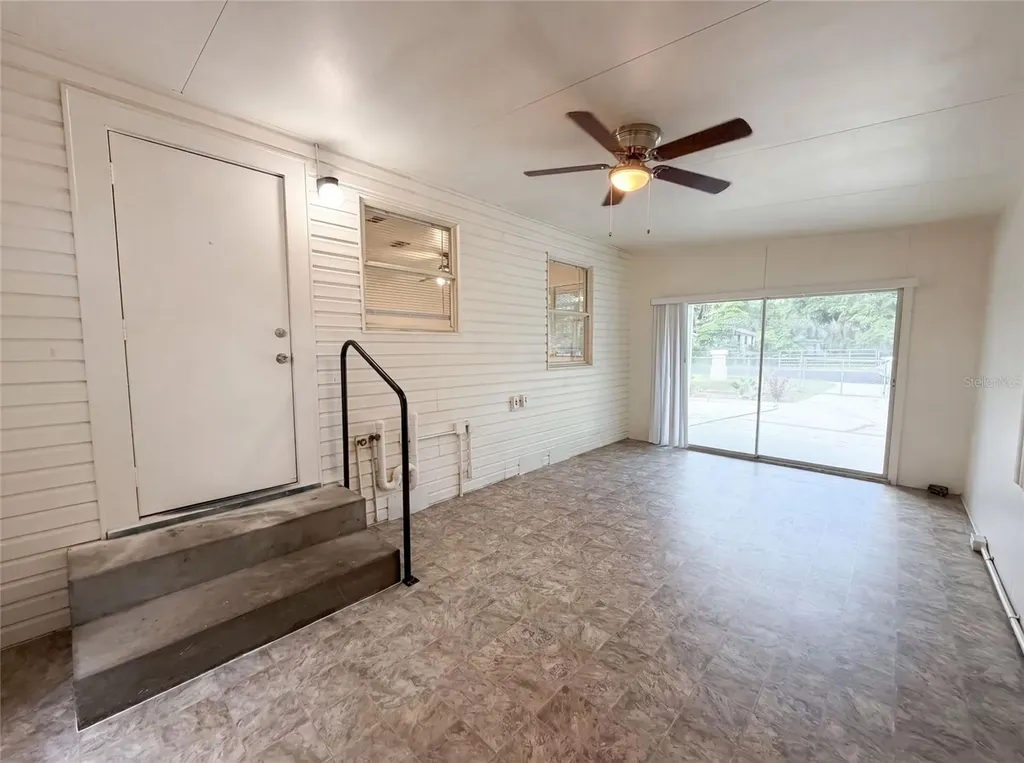 626 S 67th Street Tampa FL 33619