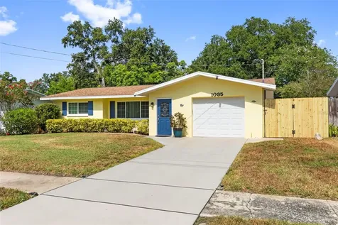 1035 Woodbrook Drive Largo FL 33770