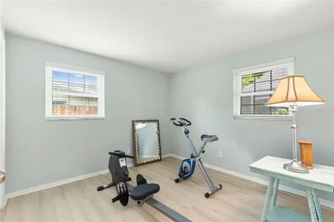 1035 Woodbrook Drive Largo FL 33770