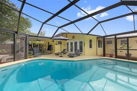 1035 Woodbrook Drive Largo FL 33770