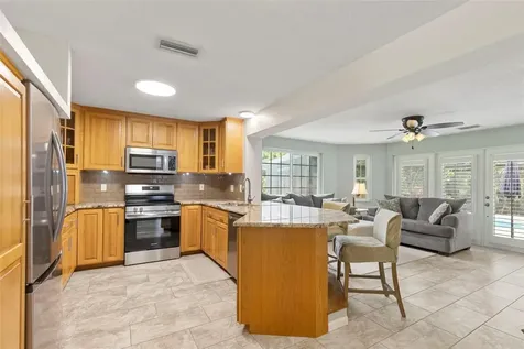 1035 Woodbrook Drive Largo FL 33770