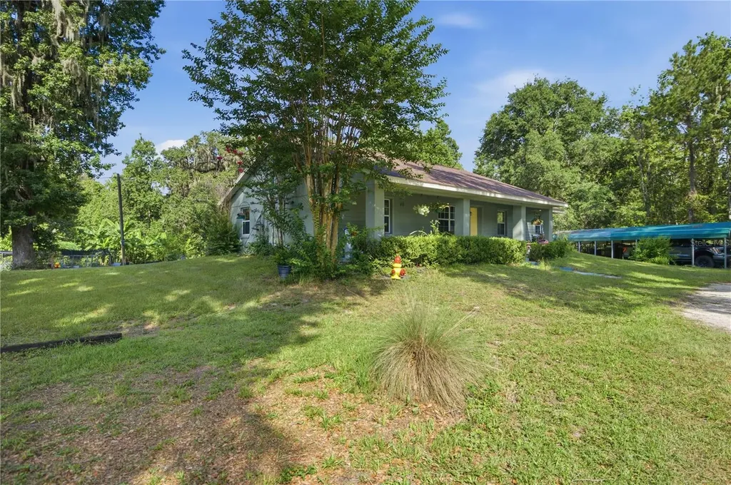 17900 NW 120th Avenue Road Reddick FL 32686