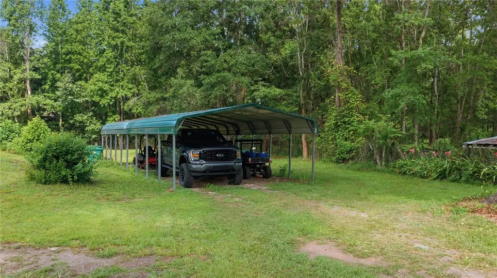 17900 NW 120th Avenue Road Reddick FL 32686