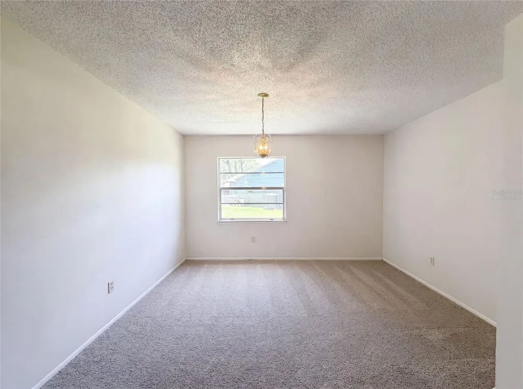 5720 Kneeland Lane Tampa FL 33625
