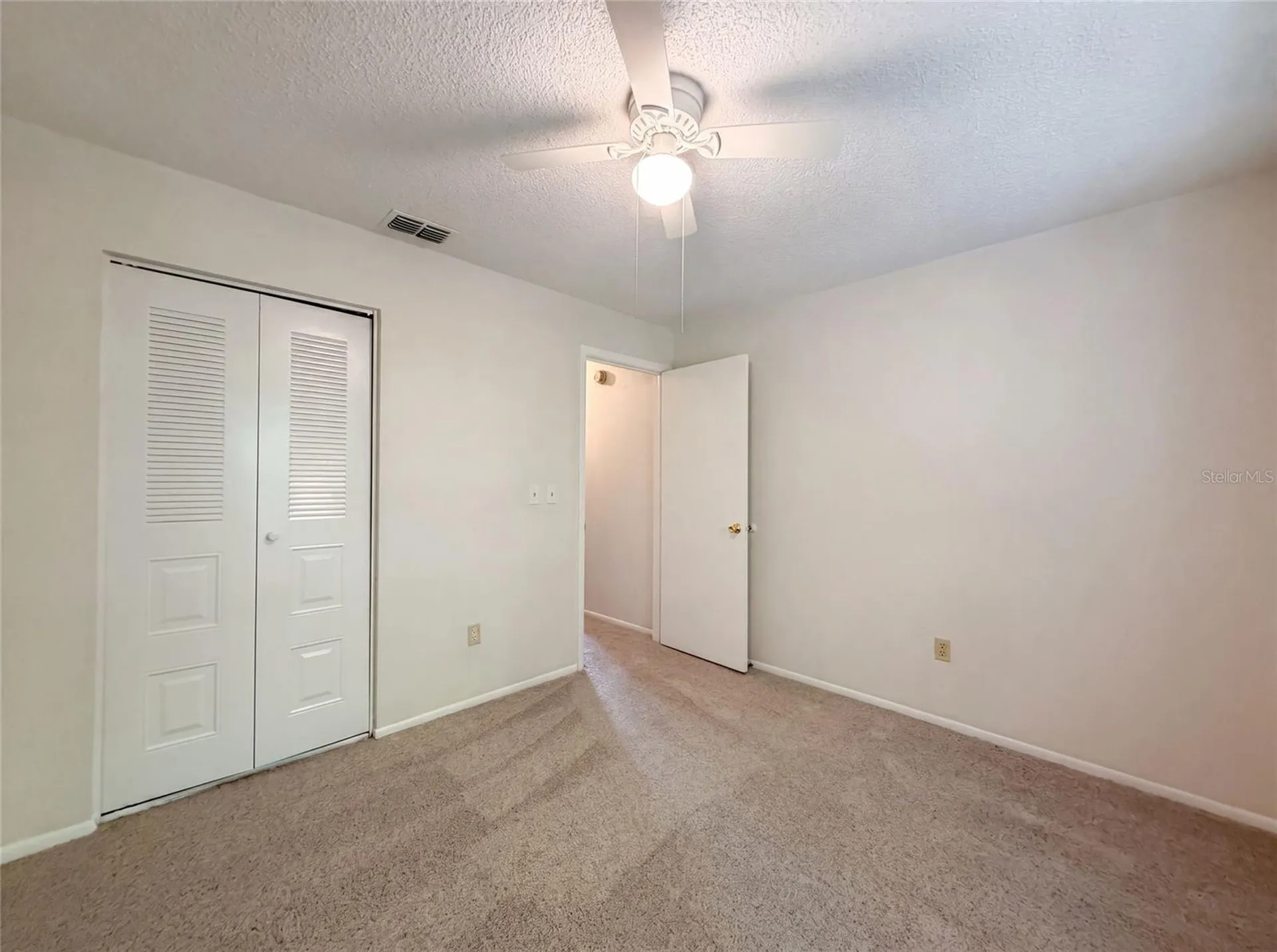 5720 Kneeland Lane Tampa FL 33625