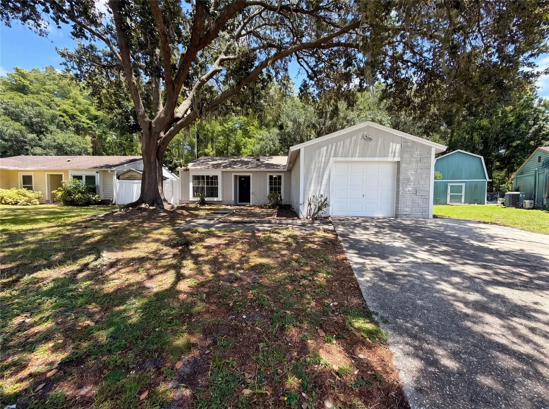 5720 Kneeland Lane Tampa FL 33625