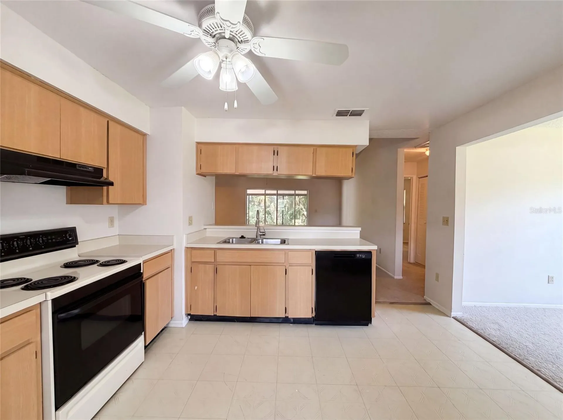 5720 Kneeland Lane Tampa FL 33625