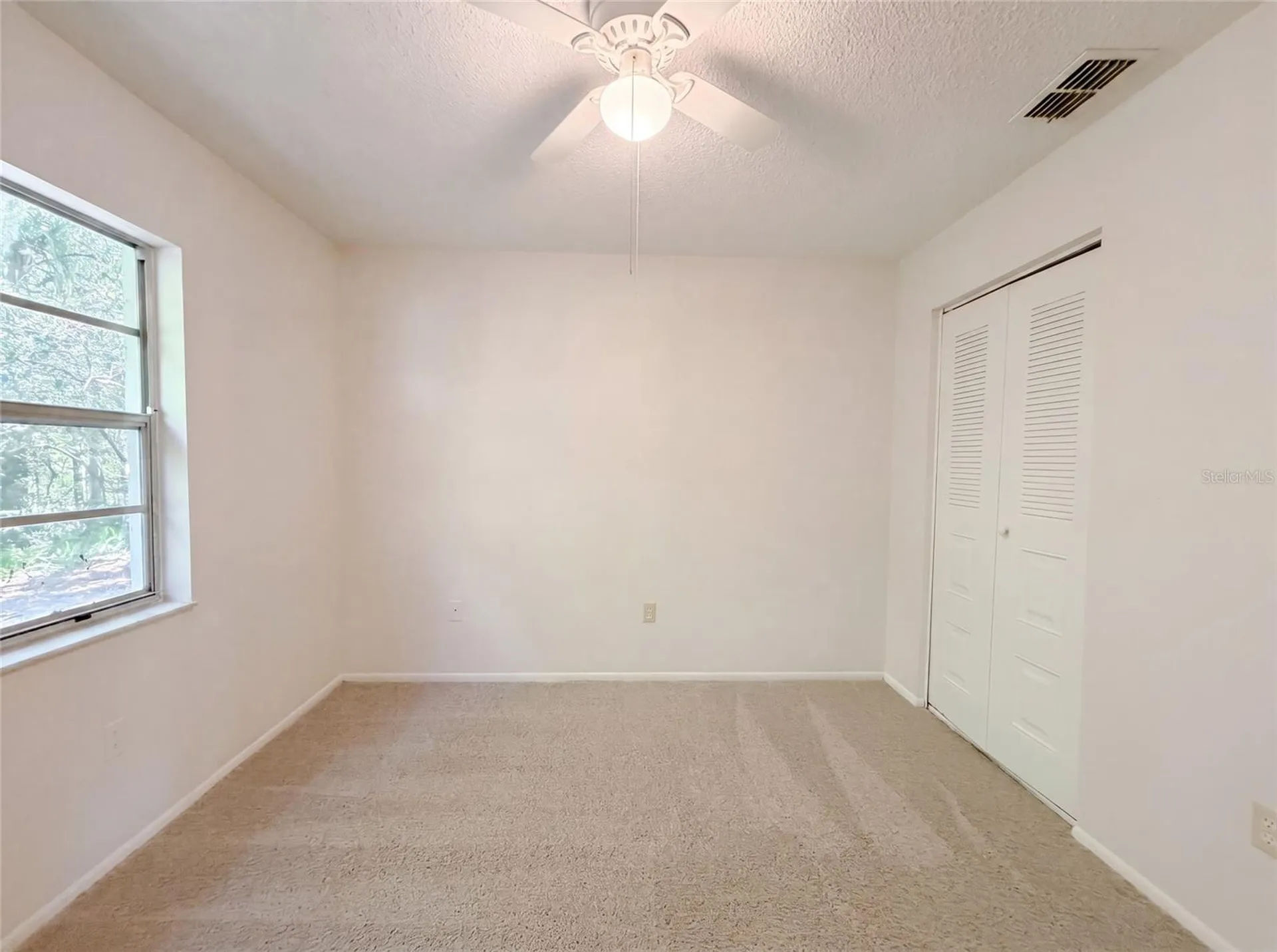 5720 Kneeland Lane Tampa FL 33625