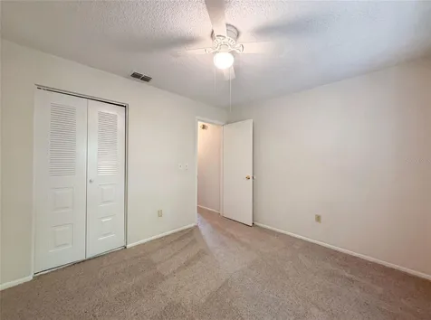 5720 Kneeland Lane Tampa FL 33625