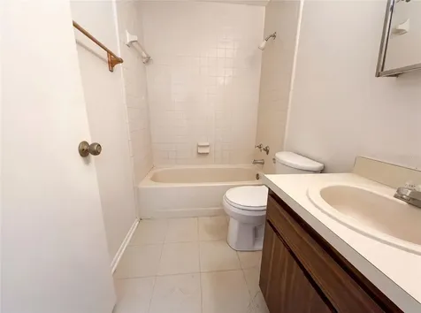 5720 Kneeland Lane Tampa FL 33625