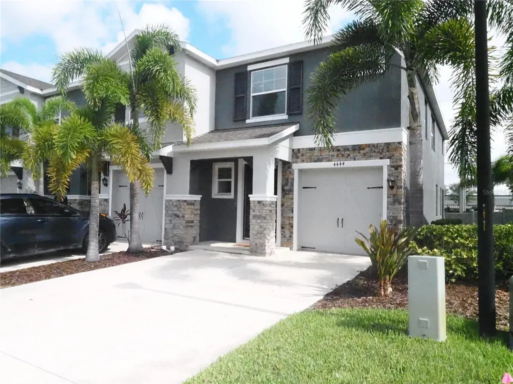 4444 Aqua Mirage Street Sarasota FL 34238