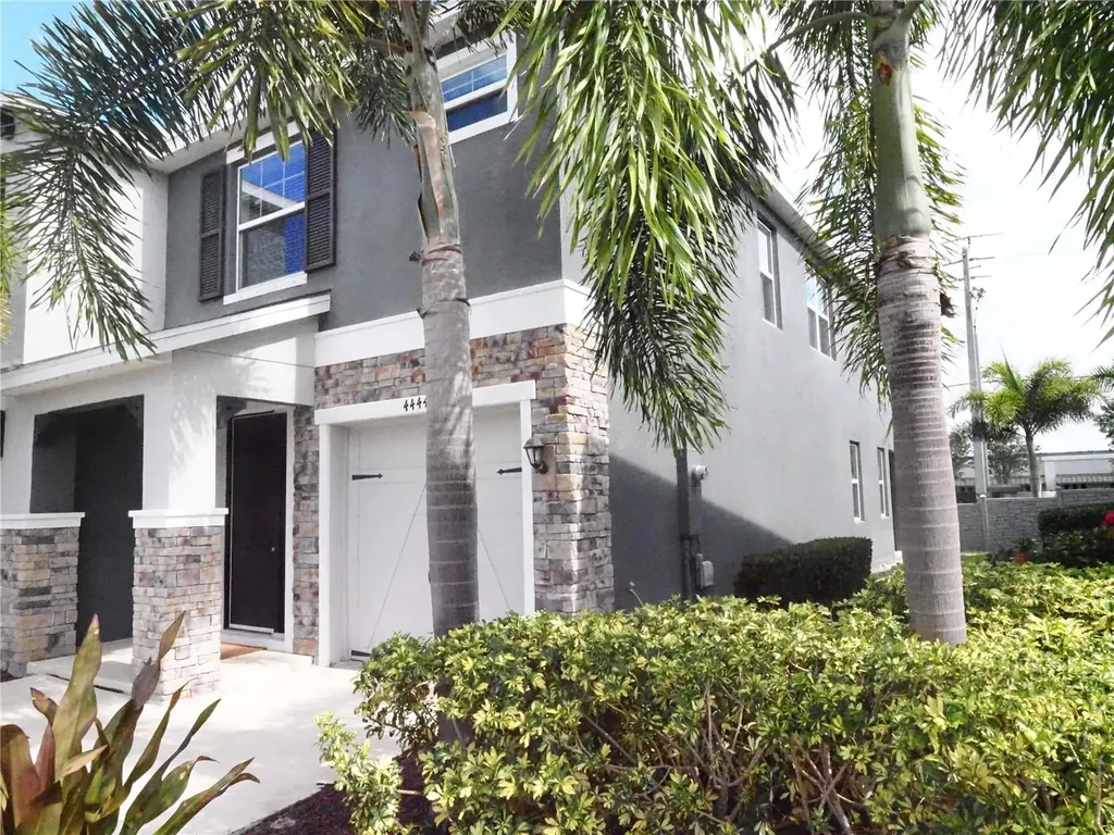 4444 Aqua Mirage Street Sarasota FL 34238