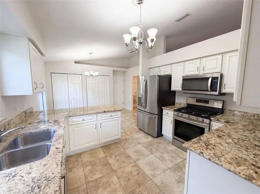 19606 Morden Blush Drive Lutz FL 33558