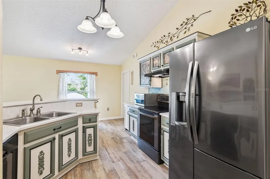 2325 Alton Road Deltona FL 32738