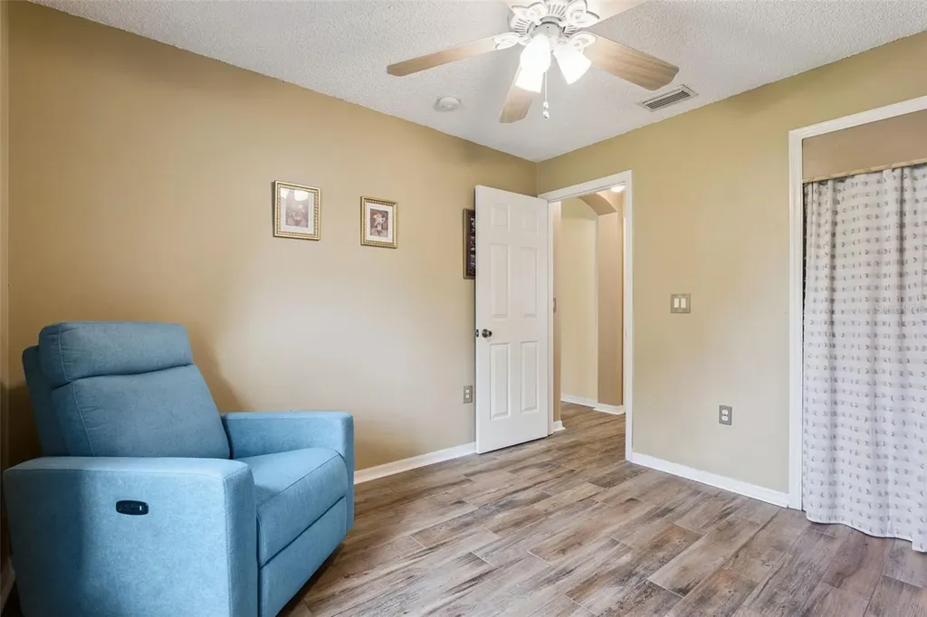 2325 Alton Road Deltona FL 32738