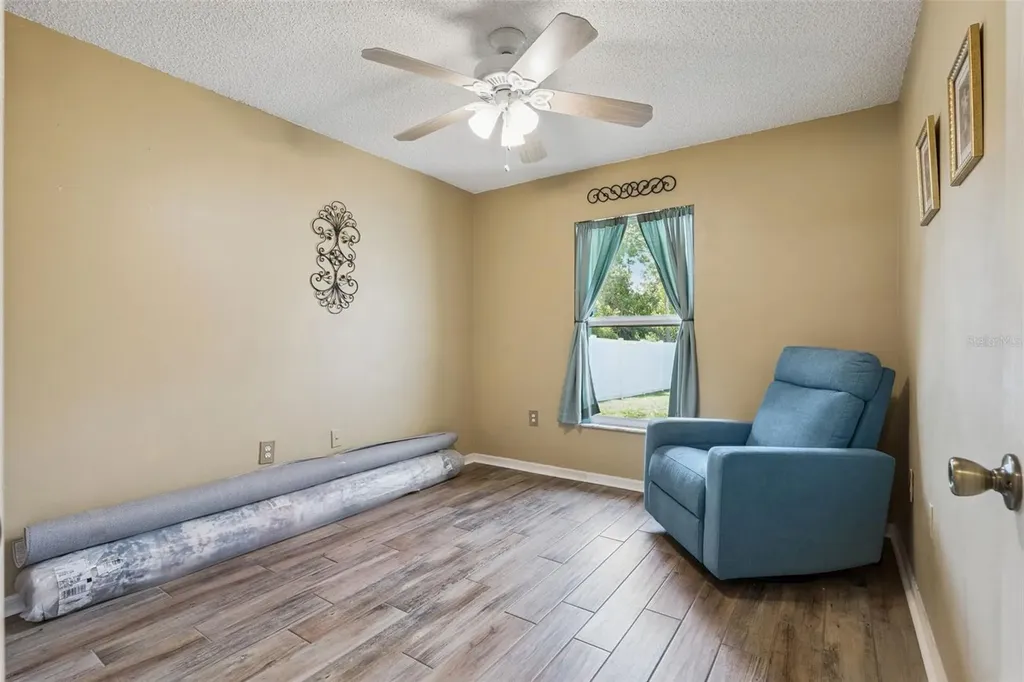 2325 Alton Road Deltona FL 32738