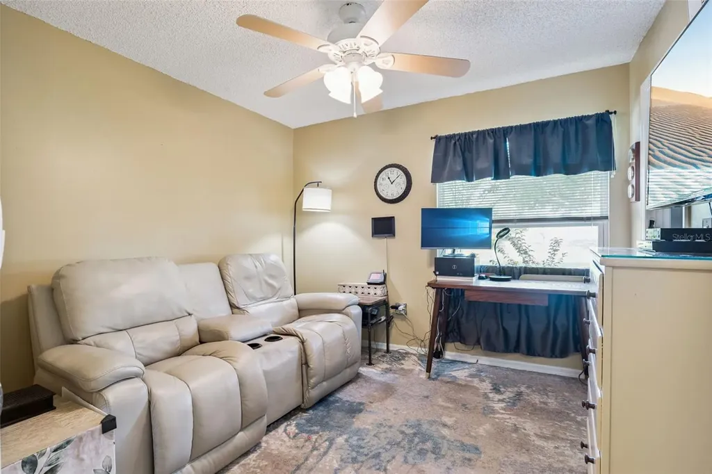 2325 Alton Road Deltona FL 32738