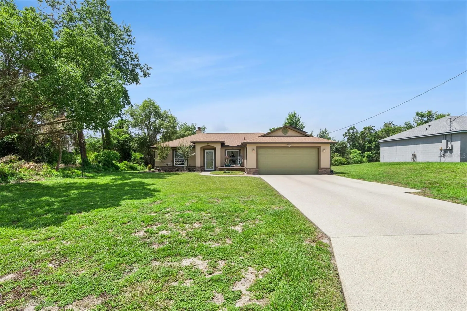 2325 Alton Road Deltona FL 32738