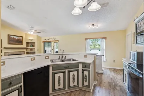 2325 Alton Road Deltona FL 32738