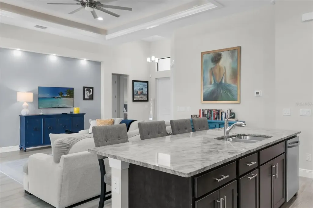 635 NE 7th Terrace Cape Coral FL 33909